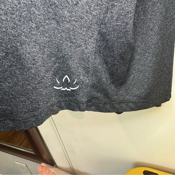 Beyond Yoga Y Tank Top. Size: Medium. Color: Heather Gray. NWT. - Picture 2 of 8